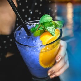BLUEAT | RESTAURANT & LOUNGE